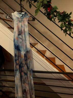 Anthropologie - Women’s Sleeveless Halter A-Line Midi Dress (Size M)